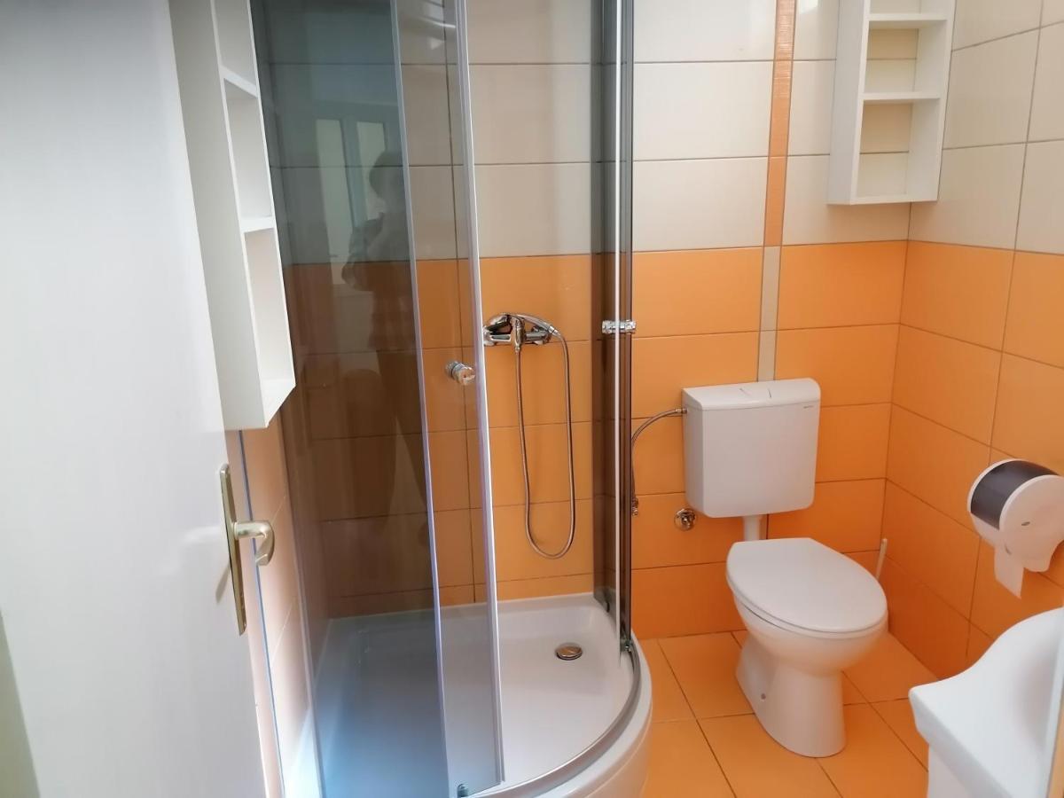 Studio Apartman Villa Juras Baška Eksteriør bilde